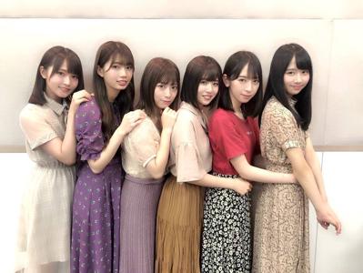 写真集発売！！SHOWROOM！ - 画像2