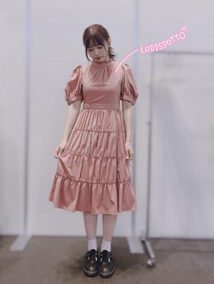 ピンクのドレスを貸して - 画像2