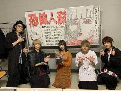 自宅で起きたプチ事件、今年になって気づいた2年分の秋冬の買い忘れについて、2018年~2019年の秋冬で私はブラウスを1着も買ってないことに気づいて、その日に2着購入しました。語彙力を失うくらい焦った朝の出来事を是非ともお伝えしたい。 - 画像3