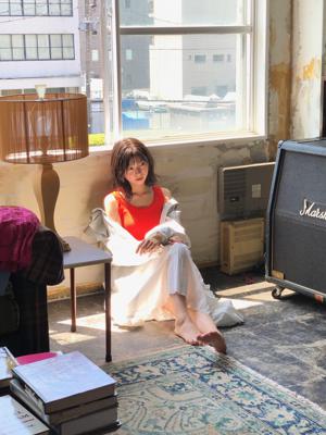 文字が見えないくらい画面がバキバキ💿アルバム発売まであと7日💿 - 画像4