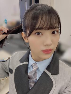髪を束ねた〜 - 画像2