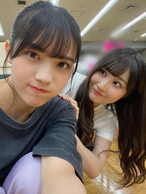 髪を束ねた〜 - 画像3