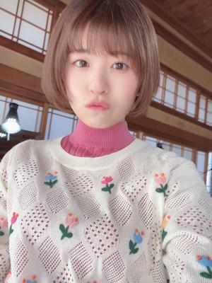みんな笑ってるんでしょ！笑70年代の髪型に忠実に寄せに行ったのです！いや、怒ってないですからね！笑 - 画像2