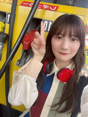 赤いヘッドホン - 画像2