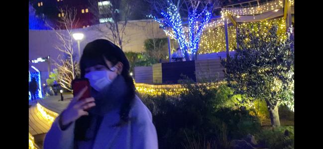 髪の毛からなかなか落ちないパーマ液の匂いで夏が目の前に来たことに気づく  小西夏菜実 - 画像3