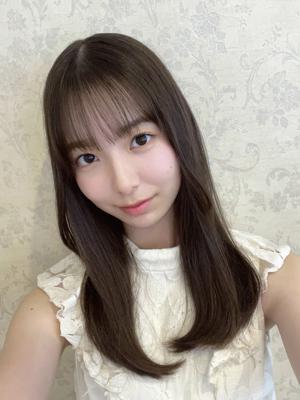 真っ白 渡辺莉奈