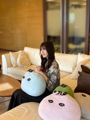 タイトルどうしようかなー、そう考えてるうちに時間だけが過ぎていくんです。そしたら、ブログ更新する時間もなくなって…つまりは夜中ってことです。時間配分が"自分のこと"になると下手になるところがあって、別に計算できないわけじゃないんですけど、うまくいかない事が多いんですよね。どうしたものかと、頭を悩ませてるうちに、また時間が過ぎていくので潔く、タイトルを考えてるってことをタイトルにしてみる。 - 画像4