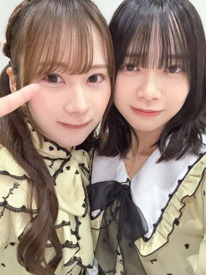 ( ¨̮ )>≡Love yourself!発売日♡ - 画像4