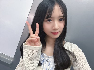たい焼き。頭から食べるか尻尾から食べるか。もう迷ってるその時間がもったいないから、いっそのこと一口で食べちゃいなよね。でも無理はしないで。