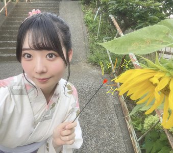 待ち合わせしたあの夏の日     坂井新奈