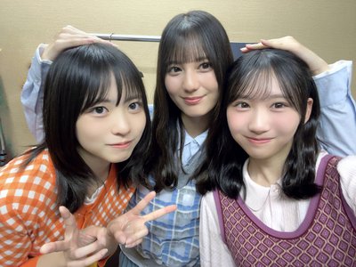 三姉妹のサムネイル