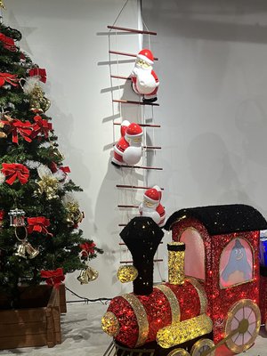 赤と緑のオーナメント - 画像3