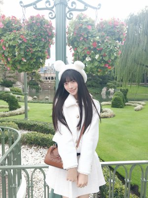 上の句 冬の女の子がのサムネイル