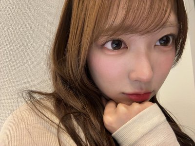 近い方がよくない？？♡ - 画像1