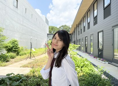 写真を見ては振り返り、自身への愛を再確認、最後は音楽に願いをかける2025年 - 画像3