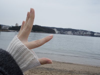 写真を見ては振り返り、自身への愛を再確認、最後は音楽に願いをかける2025年 - 画像6