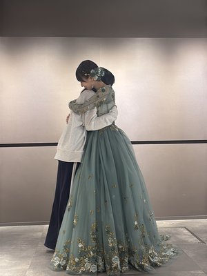 抱きしめ合えば僕らの世界のサムネイル