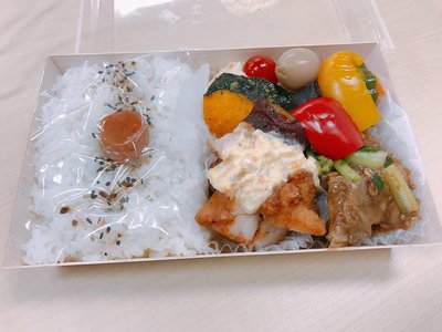 友達から貰ったチョコ、そろそろ食べ終わりそうです。のサムネイル