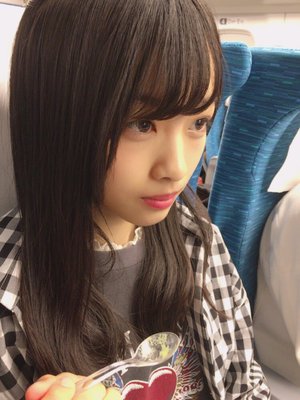 咲いたコスモスコスモス咲いた。((これはなにを意味しているでしょうか。気になったら今週末の握手会で聞いてください。笑のサムネイル