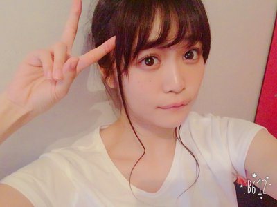 虹花からメールです\❤︎/お団子ヘアーが最近好きになりましたのサムネイル