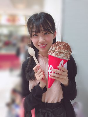 やくいちねんぶり( "´༥`"  )のサムネイル