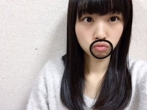 １日ひとつトマトを食べるように頑張ってます。さて、なんのためでしょう！？ニヒヒのサムネイル