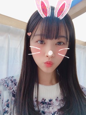 りんごを箱で買いに行ったよ🍎🍎だけど、いちごが食べたいなあ🍓🍓今日食べたけどね🍓明日は幕張メッセだよ⏰⏰今使ってる絵文字、全部赤だ🎈🎈のサムネイル