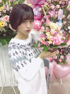 隣の友達、目薬失くしたらしい。（笑）見つかるといいね。😊（笑） - 画像3