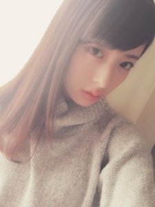 ＼前屈をします︎︎❤︎︎4／のサムネイル