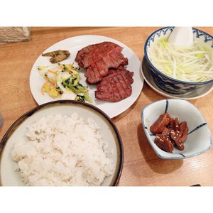 一人ご飯。のサムネイル