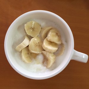 クリームパンのサムネイル