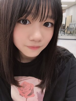 西瓜。武元唯衣です。のサムネイル