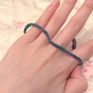 お願い事を考えながら編むの、１つ叶うなら何にしますか？のサムネイル