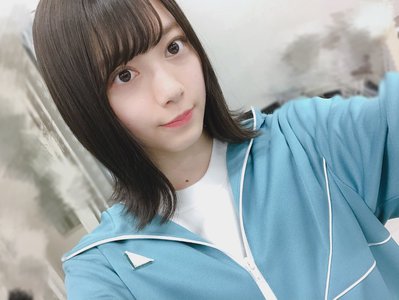 この前、隣の控え室から一期生さん達の叫び声とか足音が聞こえてきて、二期生みんなびっくりしてたら「ゴキブリー！！」って聞こえてきました - 画像2