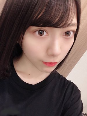 バスボムとかって溶け終わるまでずっと握ってるんですけど私だけですか？のサムネイル