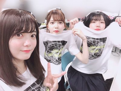チェックのマフラー可愛いけど柄無しのマフラー大人っぽいですよね、挑戦したいな。 - 画像4