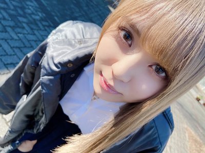 二足歩行するツチノコ☆彡のサムネイル