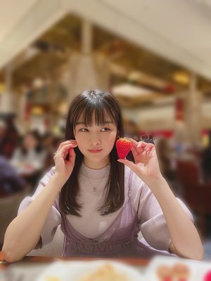 さいきんはハタチの誕生日まで２ヶ月切ったんだ〜〜🤗って言うのにハマってます。きっとみんなどうでもいいよね。笑ただびっくりしてほしいんだ、笑 - 画像4