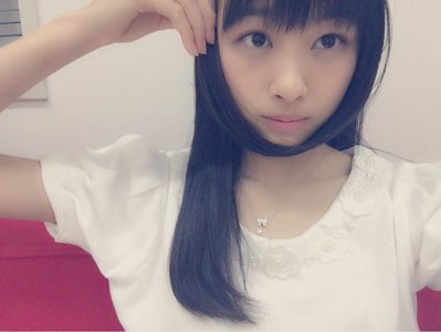 外国で売ってるようなシンプルなTシャツがほしい、、、けどお小遣いはいつも食へと消えるので買えません。のサムネイル