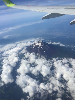 ＼︎︎送信し忘れていました！すみません！お詫びに飛行機から見た絶景を❤213︎︎／ - 画像1