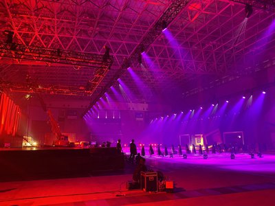 欅坂46のサムネイル
