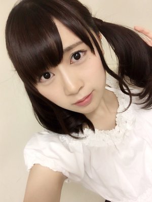 黒髪少女 - 画像1