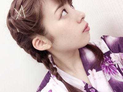 ＼︎︎これはきっと永久的に謎なんですけど、握手会中ファンの皆さんに『さっきご飯何食べた？』って聞かれた時、すぐ答えが出てこない問題❤︎︎293／ - 画像4