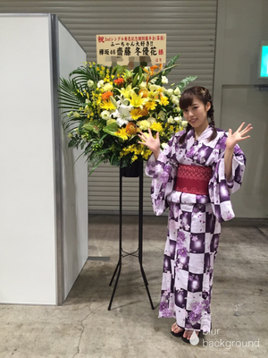 ＼︎︎これはきっと永久的に謎なんですけど、握手会中ファンの皆さんに『さっきご飯何食べた？』って聞かれた時、すぐ答えが出てこない問題❤︎︎293／ - 画像5