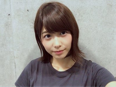 昨日の握手会で葵に写真撮ろって言われてあとでね〜と言ったまま撮らずに帰ってきた。のサムネイル