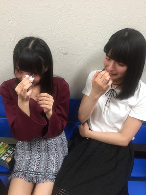 ＼︎︎色が透明な氷って、なんか特別な感じがしません??家の冷凍庫で作っている氷は白色なので。コンビニとかで売っている透明で大きめな氷。あれは私的にだいぶ特別感〜。しかもあんまり溶けないし～。すき。❤︎︎319／ - 画像1