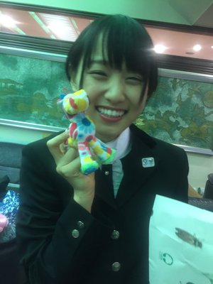 ＼︎︎︎︎あおたんの口ぐせは『ううん( ´•︵•` )』(違うよという意味の方)です。話の入りはだいたいこれで始まります。あおたんの握手会で言われたことある人いますか～？❤︎︎326／ - 画像2