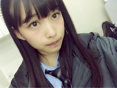 最近寒すぎて冷え性の私はもこもこソックスが欠かせません。だけど、雨が降ったりするとたまにお洗濯が間に合わなくてもこもこソックスが足りなくなります。その時はふつうの靴下を何枚もはきます(›´-`‹ )だけど朝起きたらどっちの場合でも必ず脱げてます。ふしぎ〜〜〜笑 - 画像2