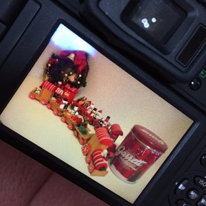 メロンパンがどうしても食べたくてパン屋さんの前でにらめっこしましたが我慢しました。おばあちゃんの作るメロンパンが1番好きなので今度おばあちゃんに作ってもらおう♪♪ - 画像2