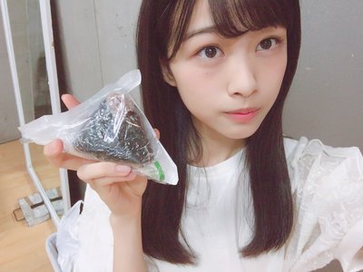 おだななはぽんの写真を自分のものだけにしたいけどファンの人のために、ぽんかんさつを惜しんでやってるらしい。っていま横で言ってた。 - 画像2